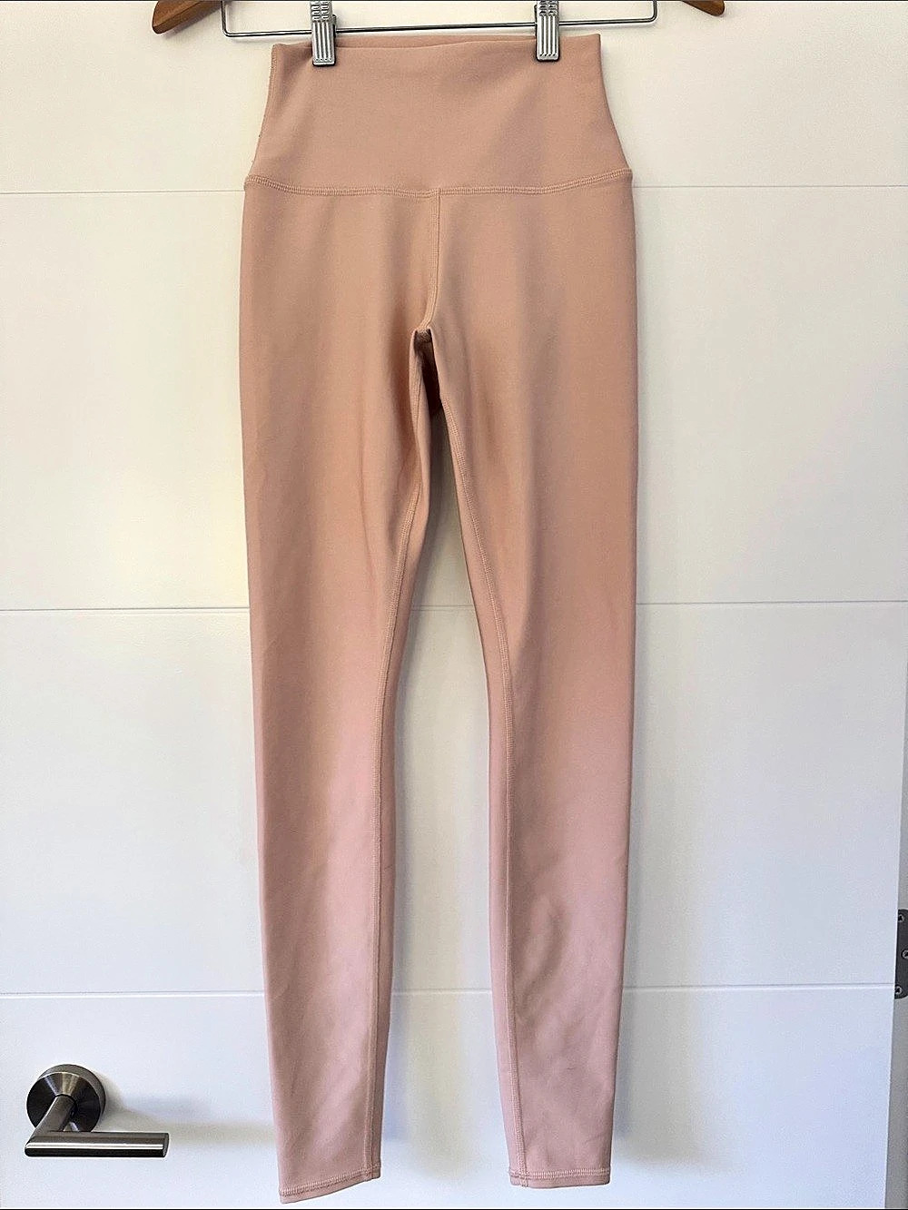 Alo Pink Leggings Size Small Like New